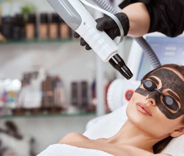 carbon laser facial clinic Ajman